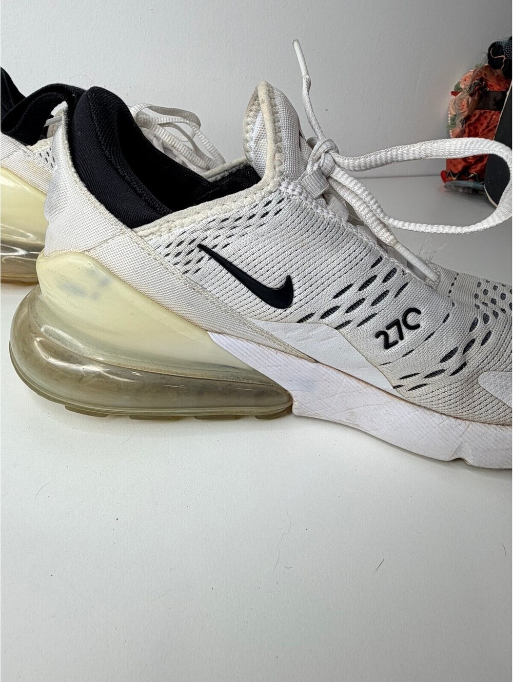 Nike Air Max 270 sneakers women's size 8.5